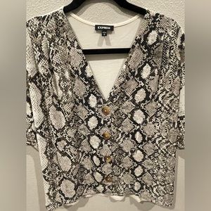 NWOT Express Snakeprint Top - size M